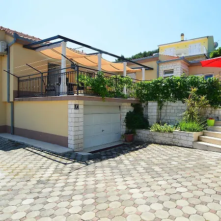 Viki.2 Apartamento Trogir